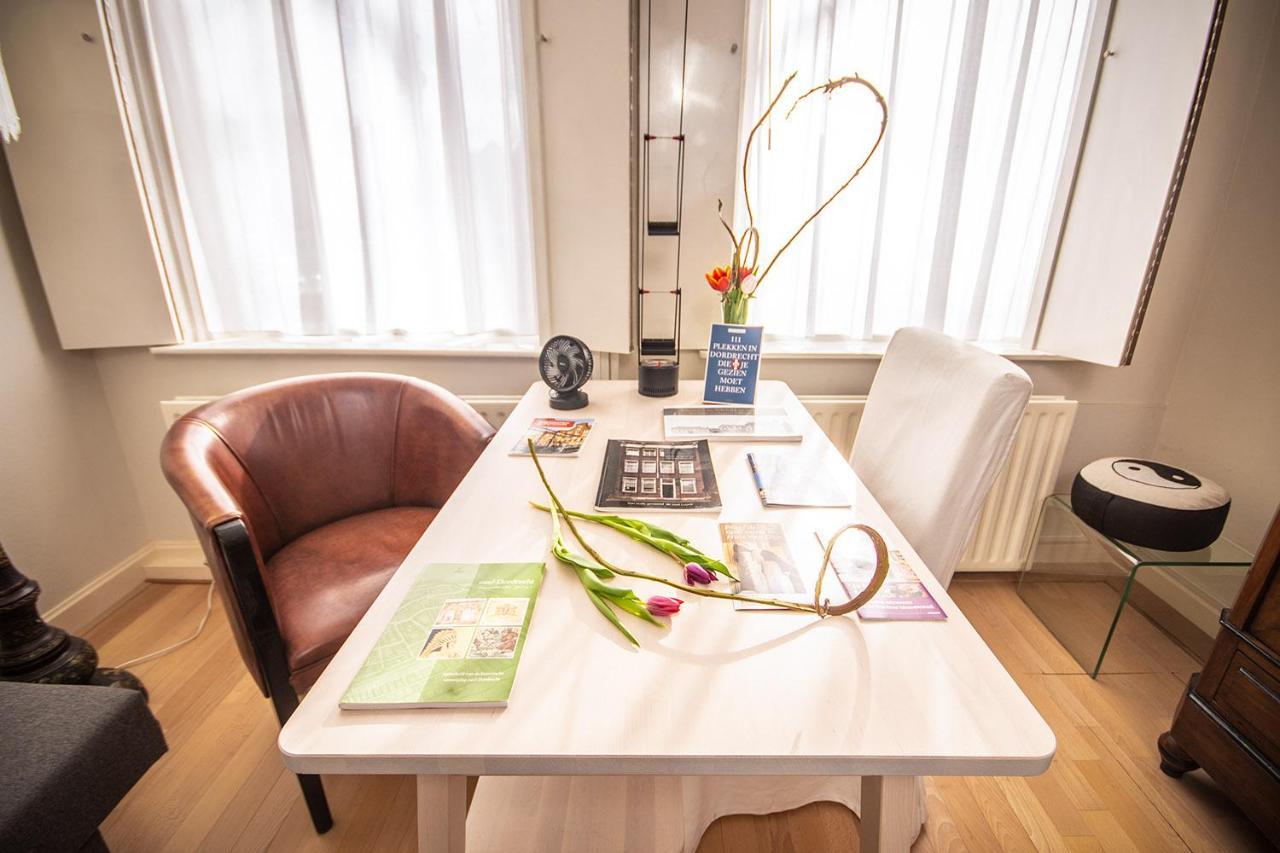 Nieuwehaven25 Bed & Breakfast Dordrecht Eksteriør bilde